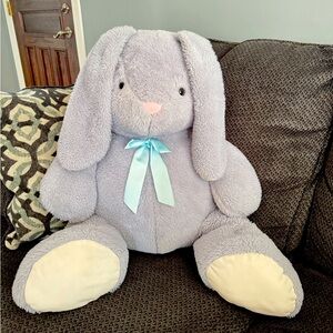 Large bunny